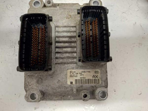 BOITIER COMPLET OPEL CORSA D 1.2 ESSENCE CODE Z12XEP - Vue 2